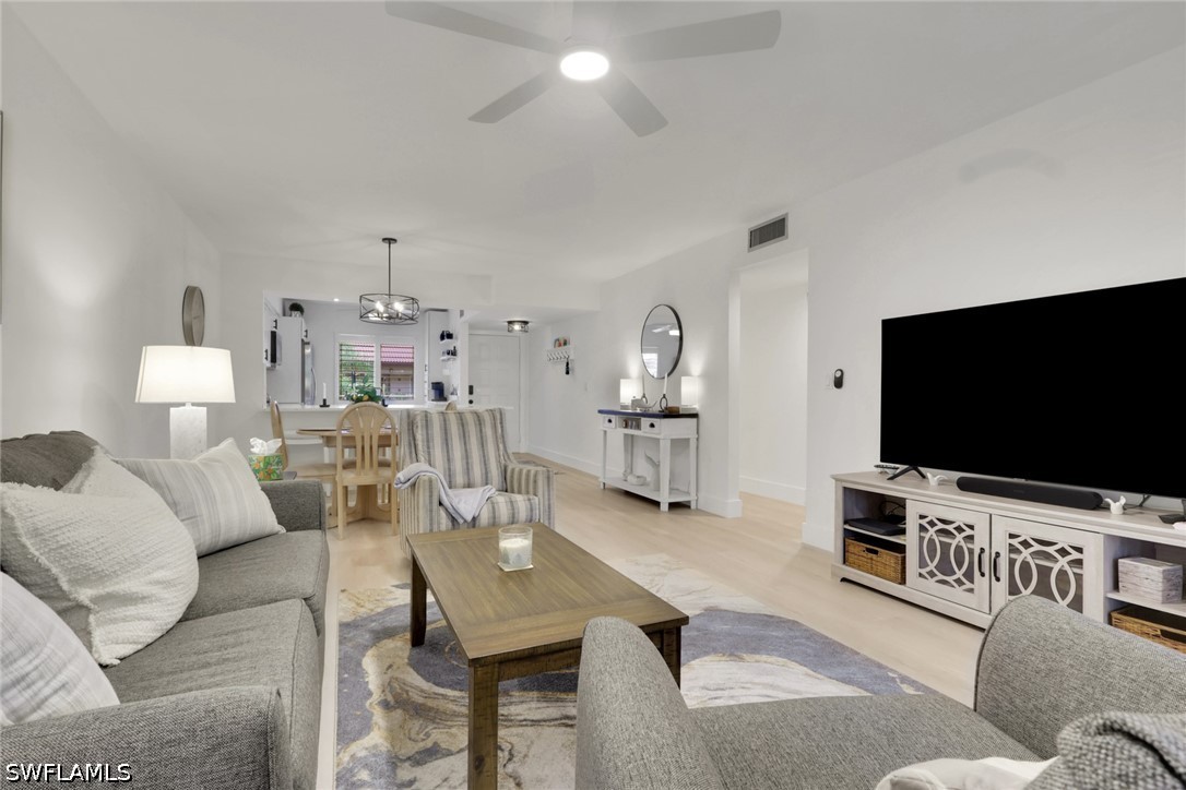 2 Bed Condominium for Sale in Foxmoor, photo 14