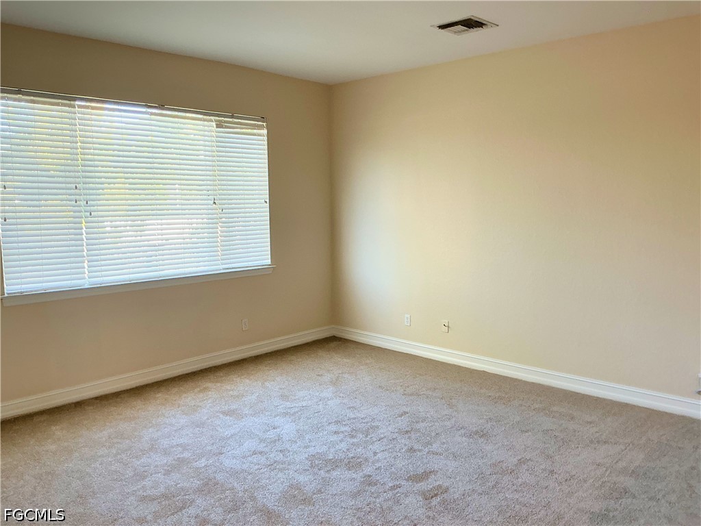 4 Bed SingleFamilyResidence for Sale in Cape Coral, photo 14