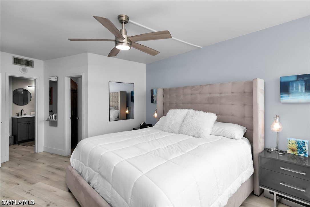2 Bed Waterfront Home for Sale in Marco Island, photo 14