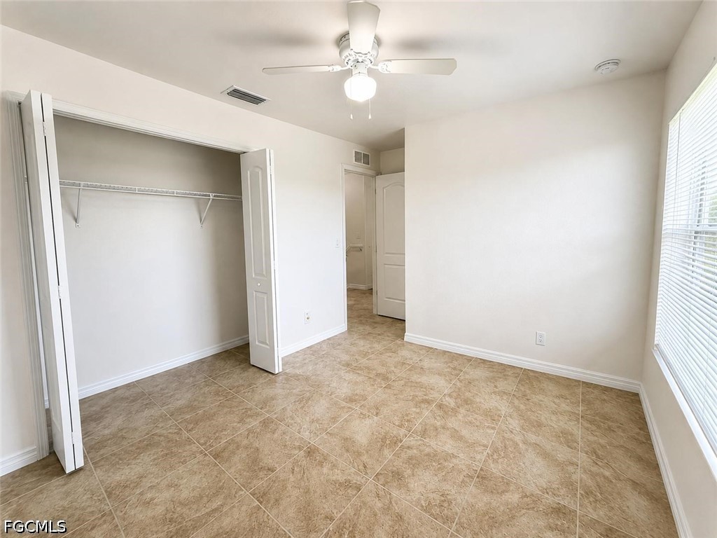 4 Bed SingleFamilyResidence for Sale in Lehigh Acres, photo 14