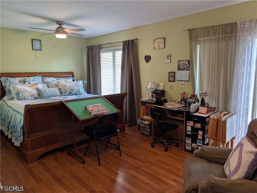 2 Bed SingleFamilyResidence for Sale in Cape Coral, photo 14