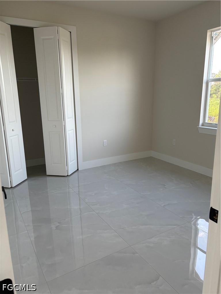 3 Bed SingleFamilyResidence for Sale in Lehigh Acres, photo 14