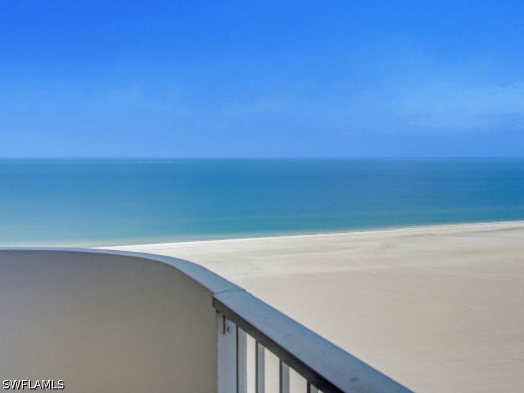 2 Bed Waterfront Home for Sale in Marco Island, photo 14
