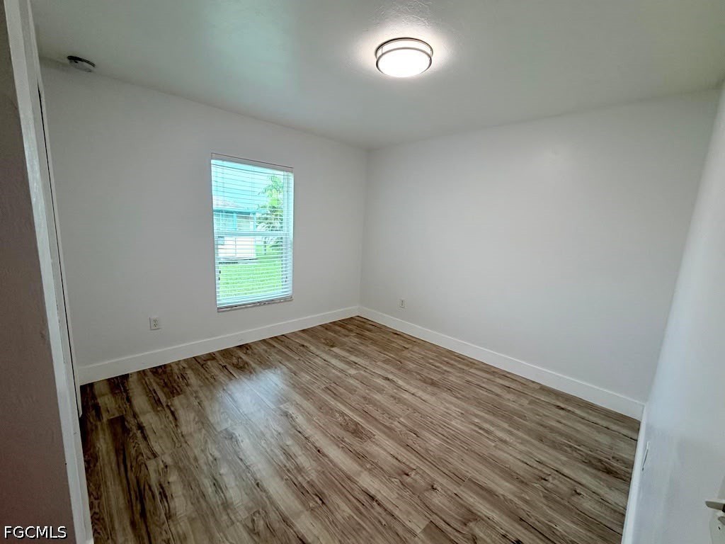 3 Bed SingleFamilyResidence for Sale in Cape Coral, photo 14
