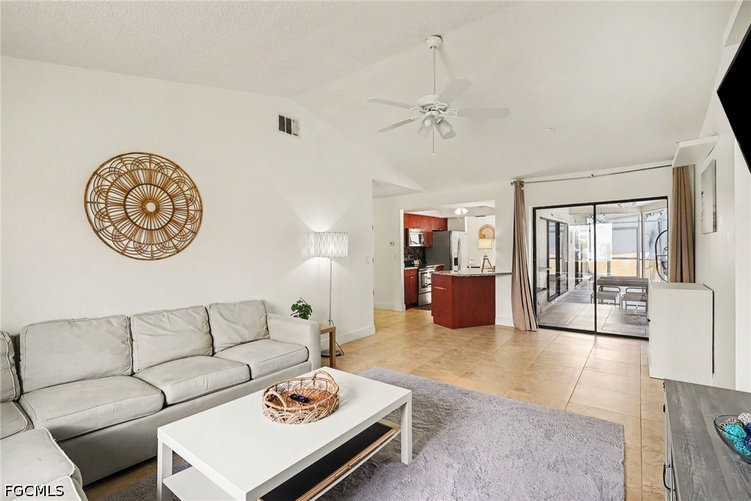 3 Bed Pool Home for Sale in Fort Myers, photo 14