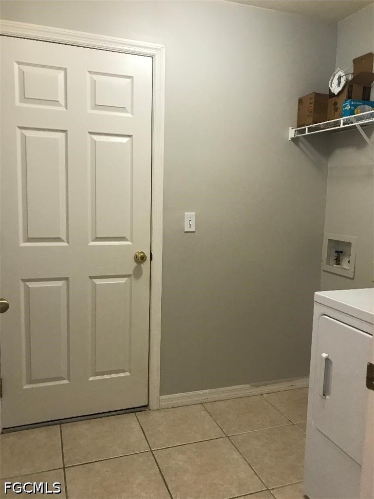 2 Bed Duplex for Sale in Cape Coral, photo 14