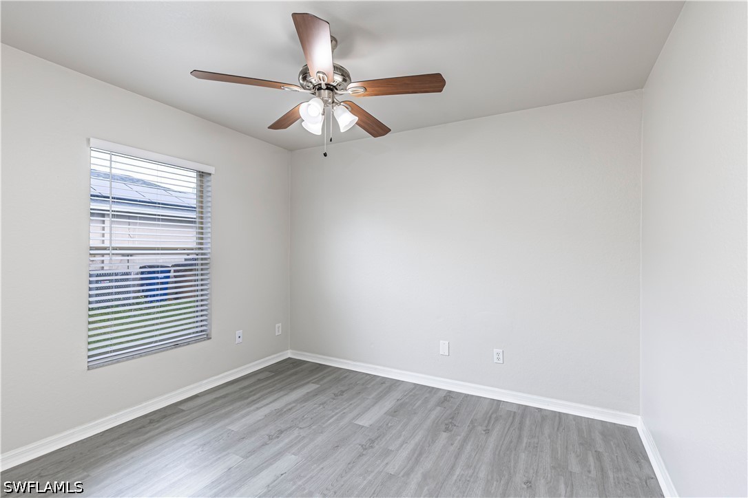 3 Bed SingleFamilyResidence for Sale in Greenbriar, photo 14