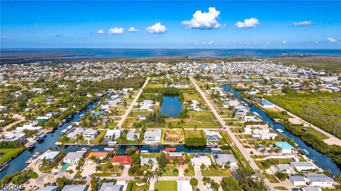 Waterfront Home for Sale in Gulfhaven, photo 14
