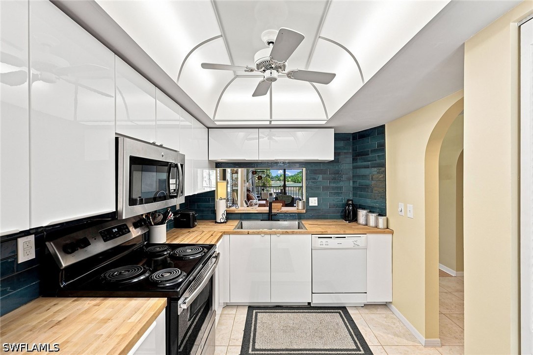 2 Bed Condominium for Sale in Eaglewood, photo 14
