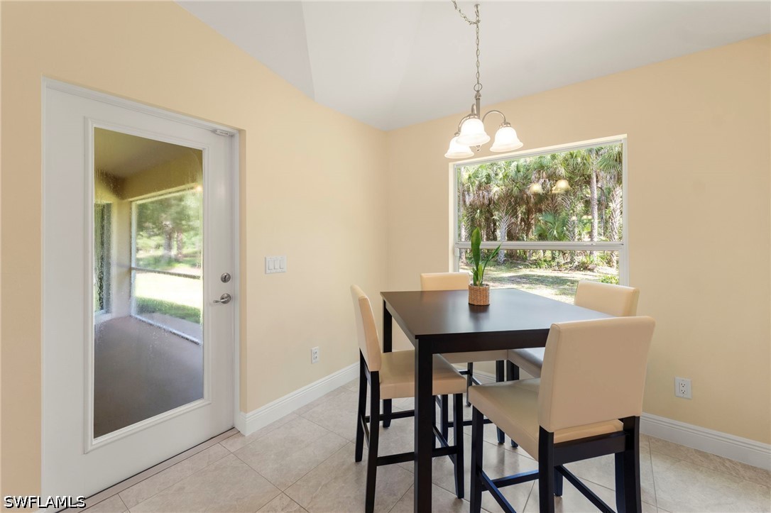 3 Bed SingleFamilyResidence for Sale in Naples, photo 14
