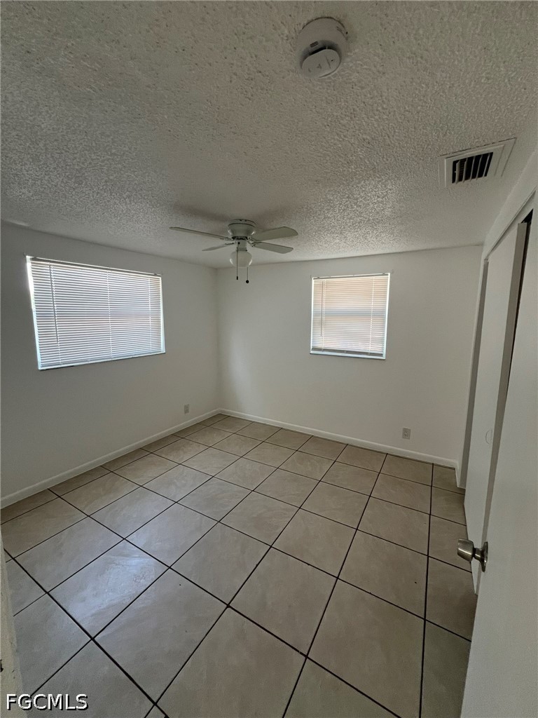 2 Bed Quadruplex for Sale in Fort Myers, photo 14