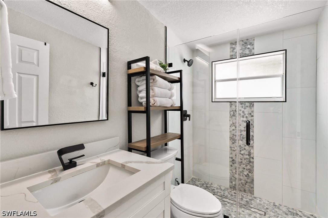 3 Bed Pool Home for Sale in Brookside, photo 14