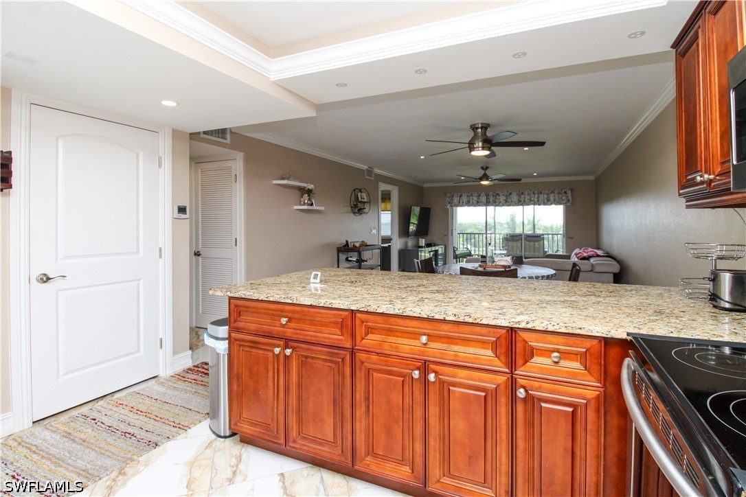 2 Bed Condominium for Sale in Fairway Gardens, photo 14