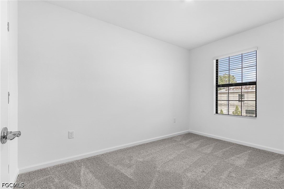 3 Bed Townhouse for Sale in Cape Coral, photo 14
