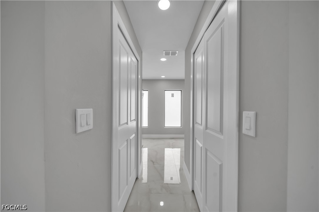 3 Bed SingleFamilyResidence for Sale in Lehigh Acres, photo 14