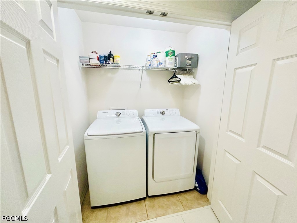 3 Bed SingleFamilyResidence for Sale in Shadow Lakes, photo 14