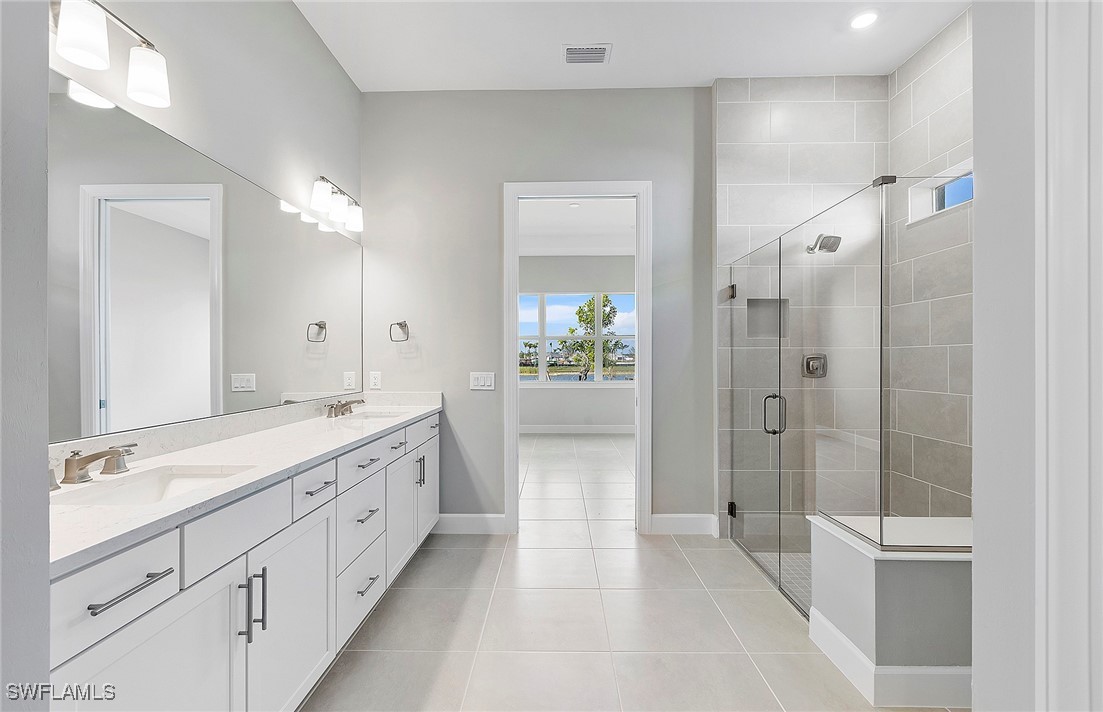 3 Bed Waterfront Home for Sale in Terrawalk, photo 15
