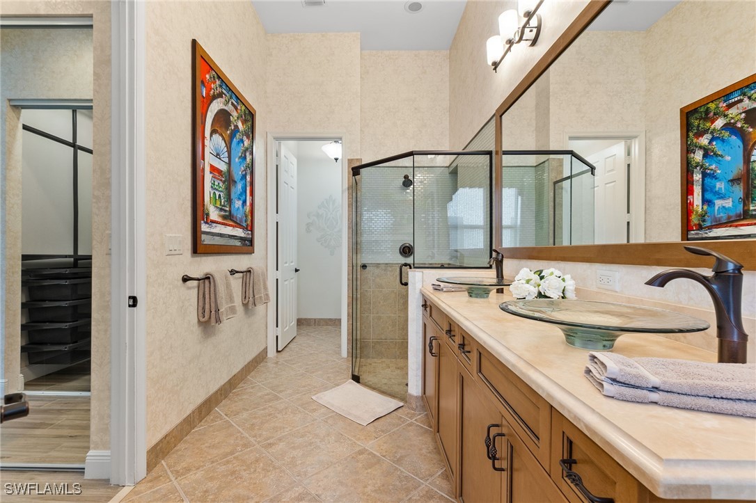 3 Bed Pool Home for Sale in Maple Ridge, photo 15