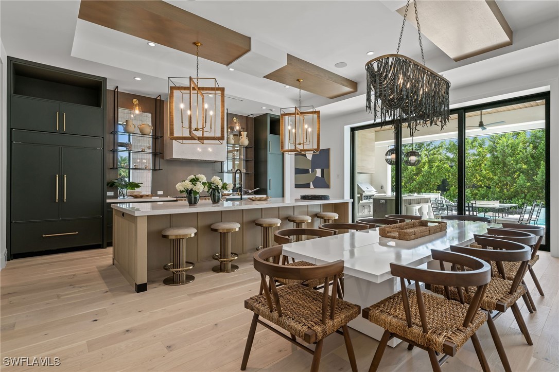 5 Bed Pool Home for Sale in Park Shore, photo 15