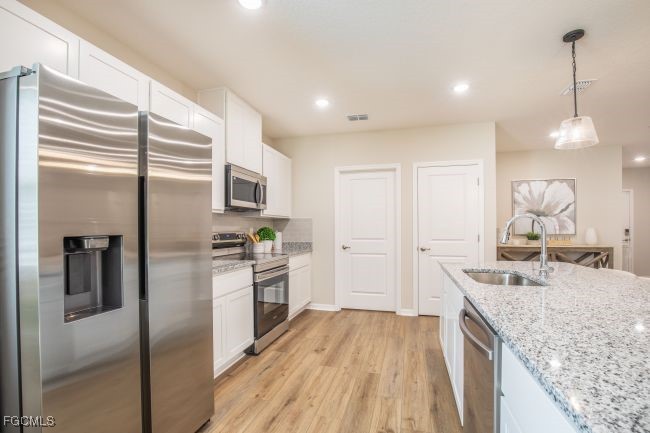 4 Bed SingleFamilyResidence for Sale in Cape Coral, photo 15