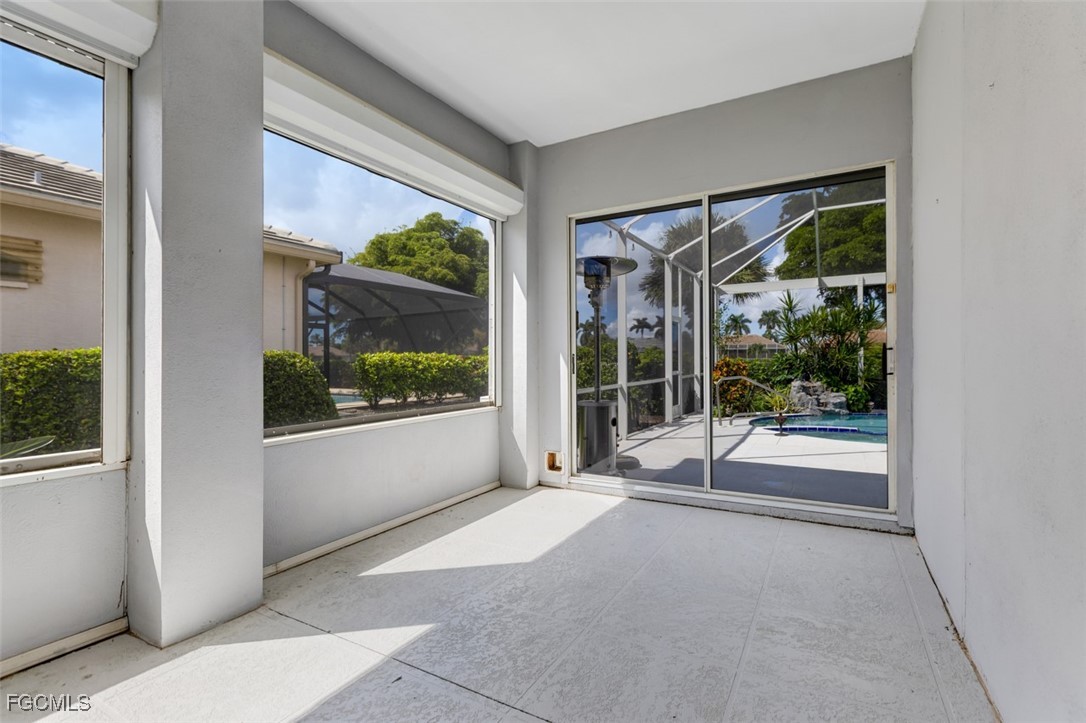 3 Bed Pool Home for Sale in Fort Myers, photo 15