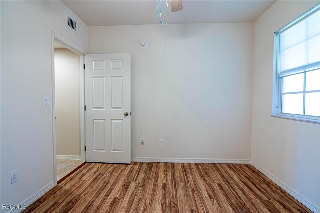 2 Bed Waterfront Home for Sale in Cape Coral, photo 15