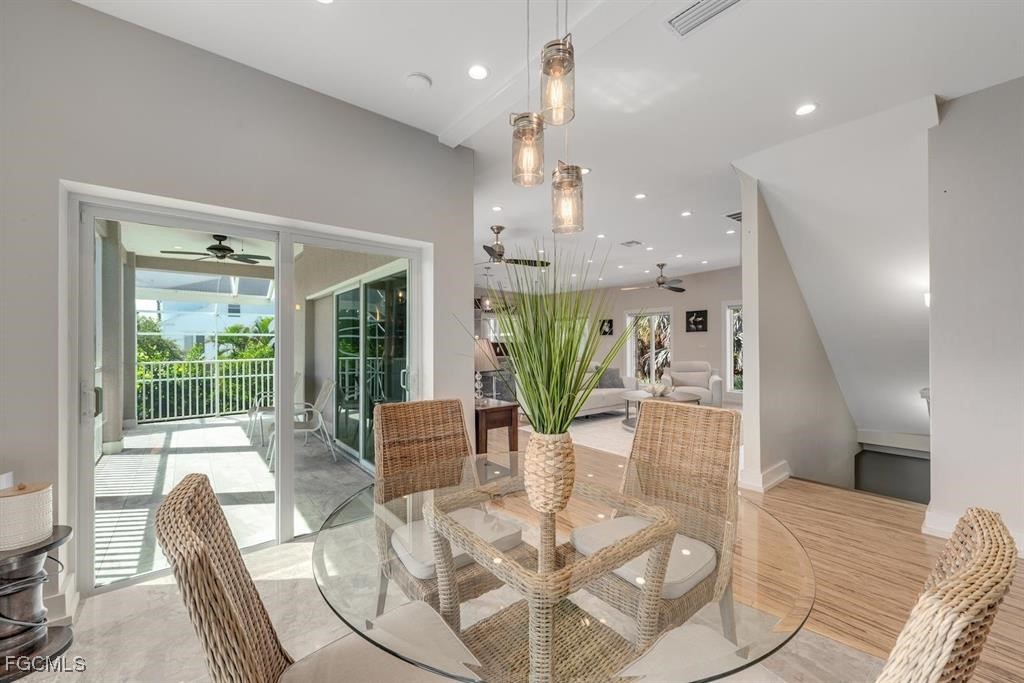 3 Bed Pool Home for Sale in Castaway Estates, photo 15