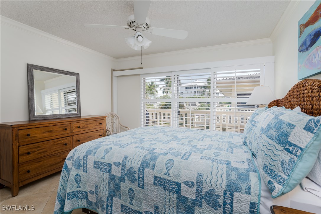 2 Bed Waterfront Home for Sale in Marco Island, photo 15