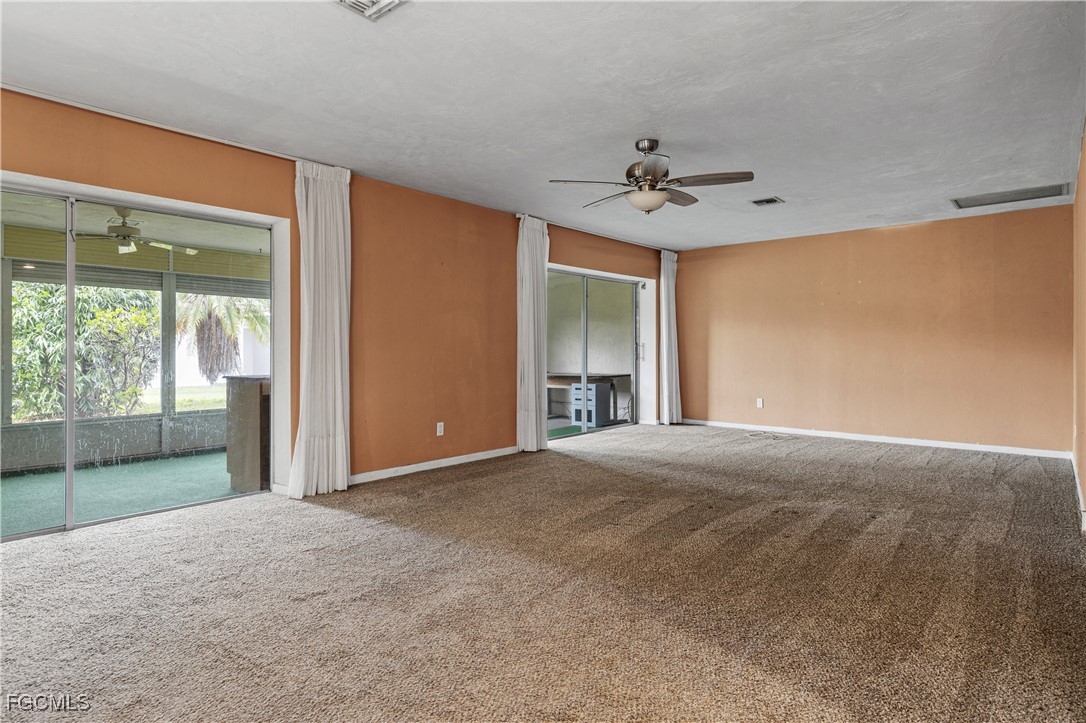 2 Bed Attached for Sale in Lehigh Acres, photo 15