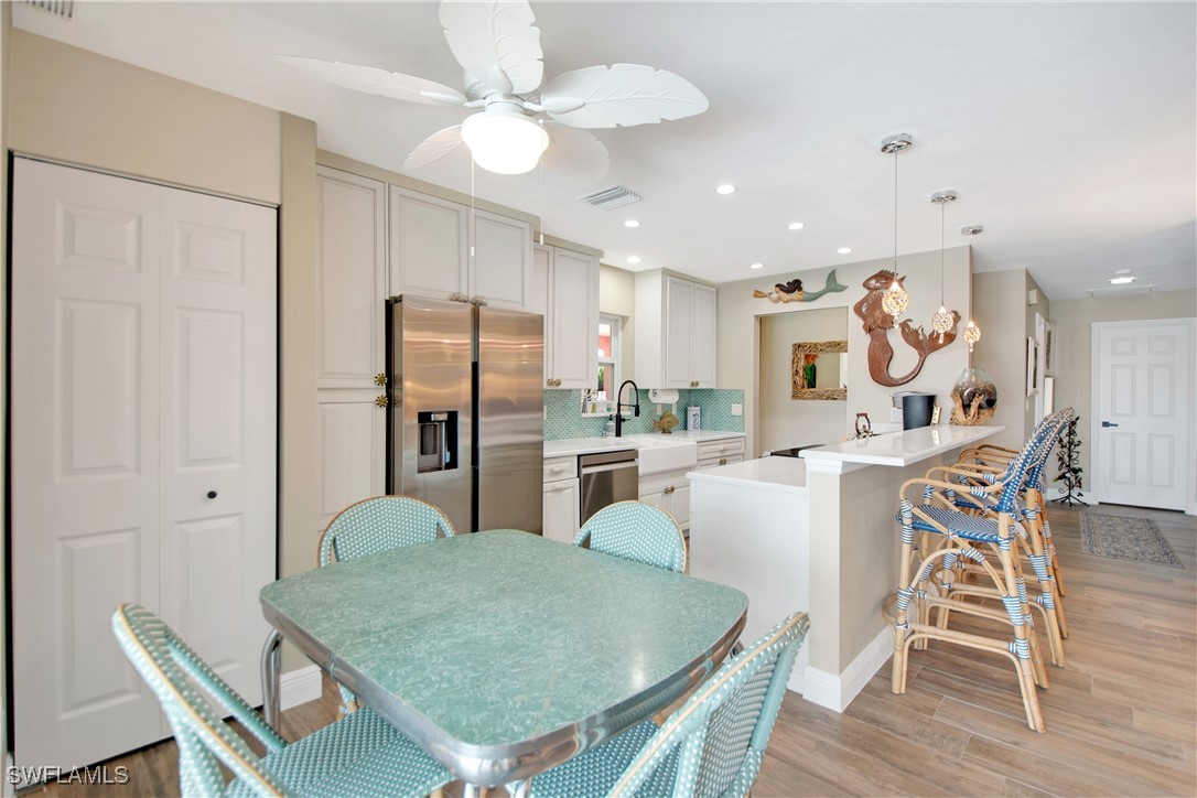2 Bed Pool Home for Sale in Isles Of Capri, photo 15