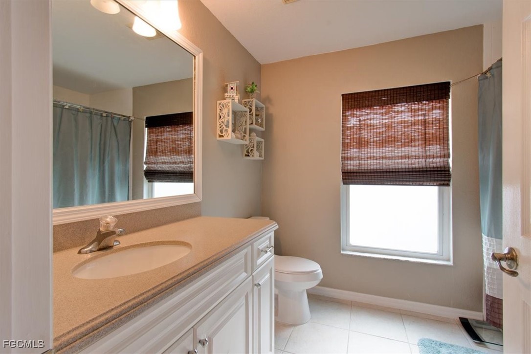 3 Bed SingleFamilyResidence for Sale in Cape Coral, photo 15