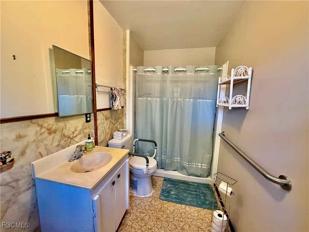 1 Bed SingleFamilyResidence for Sale in Lehigh Acres, photo 15