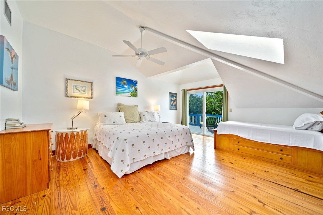 4 Bed SingleFamilyResidence for Sale in Sanibel Bayous, photo 15