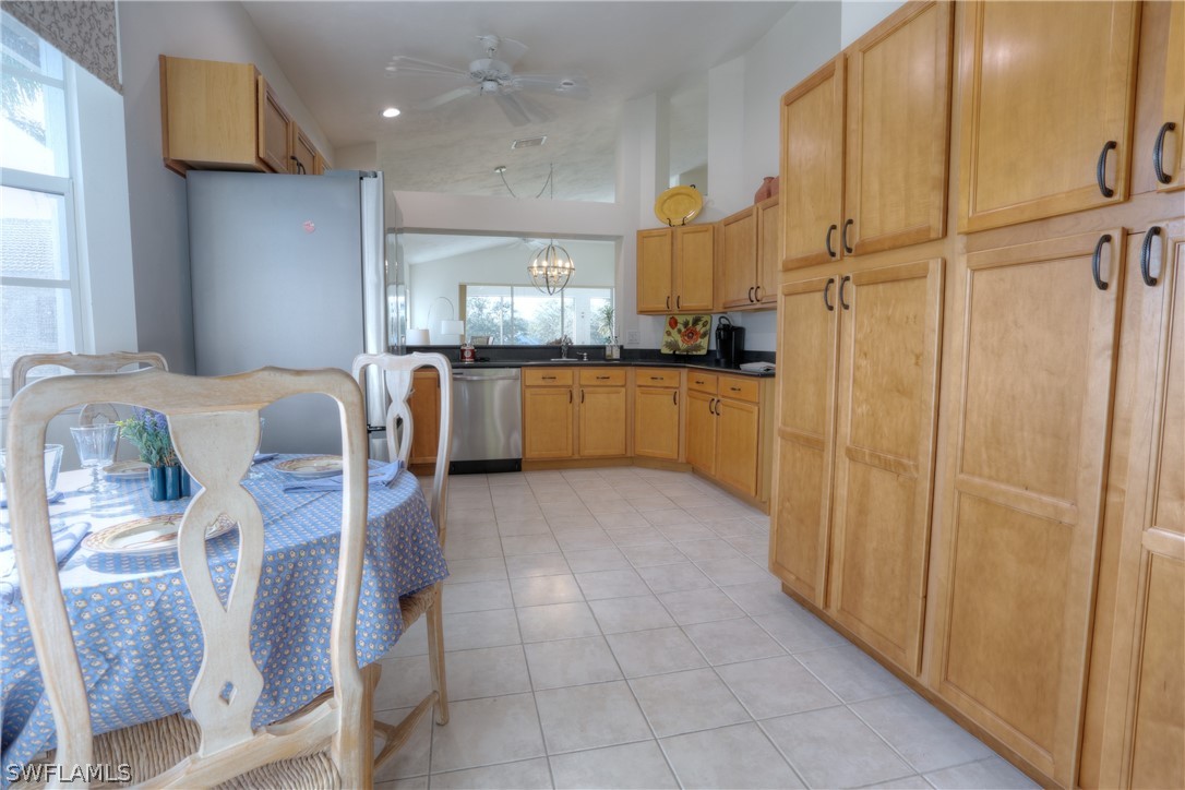 2 Bed Condominium for Sale in Naples, photo 15