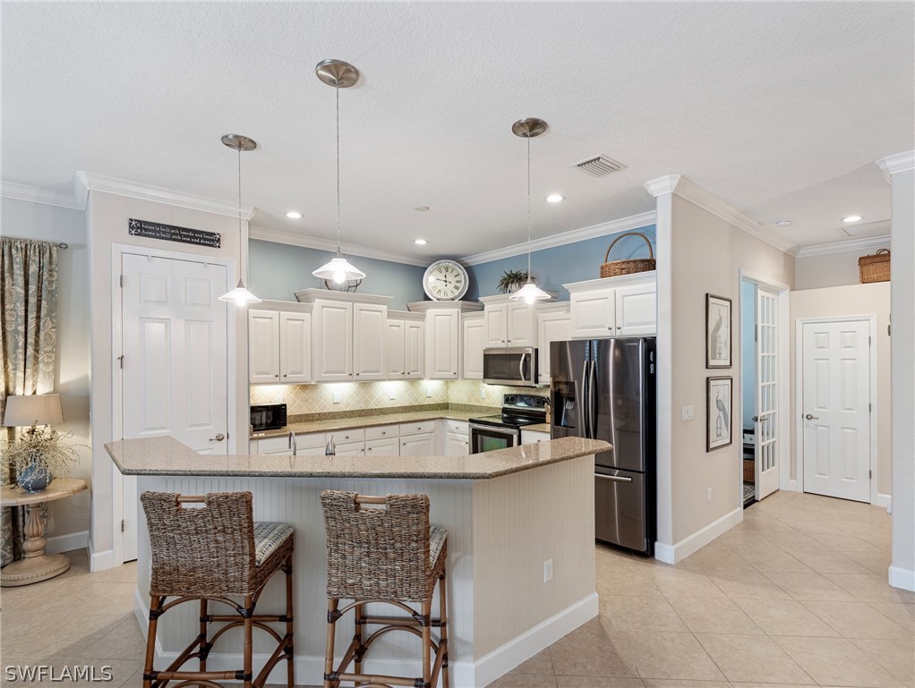 4 Bed Pool Home for Sale in Bella Terra, photo 15