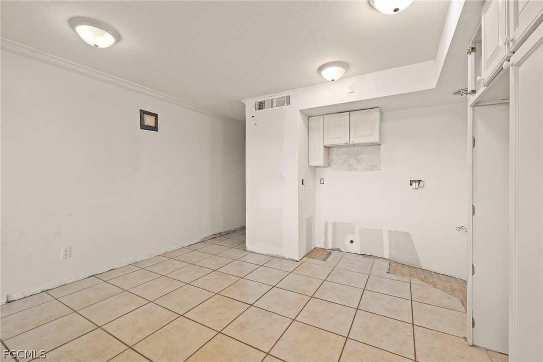 1 Bed Waterfront Home for Sale in Captiva, photo 15