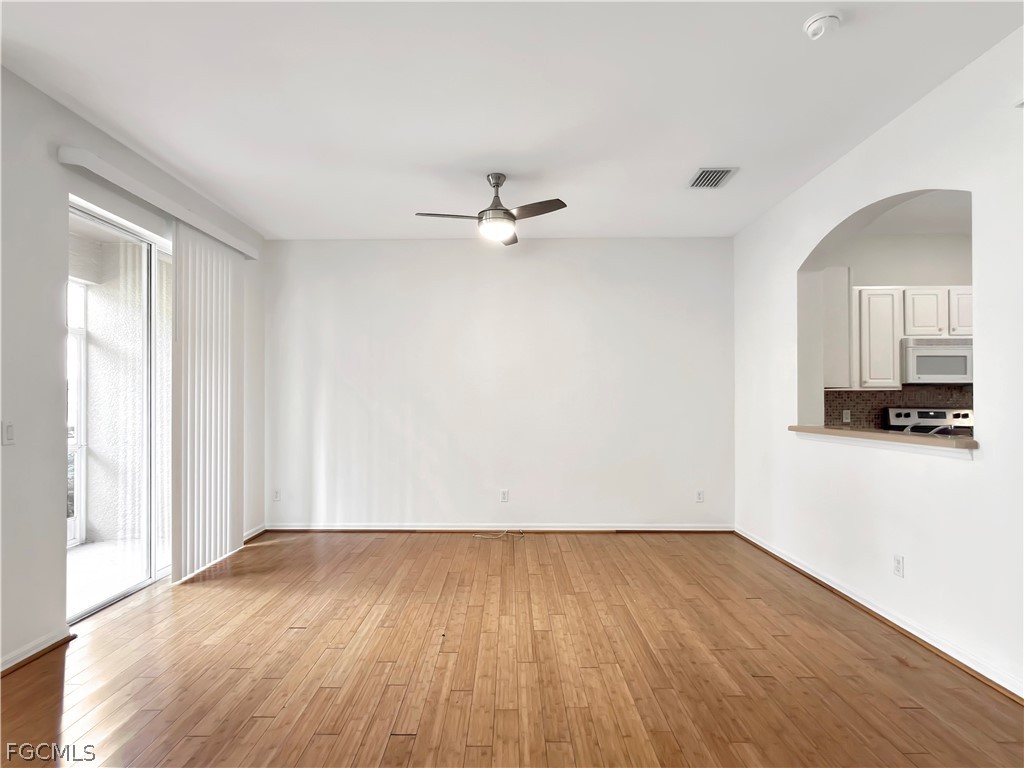 3 Bed Townhouse for Sale in Heatherstone, photo 15