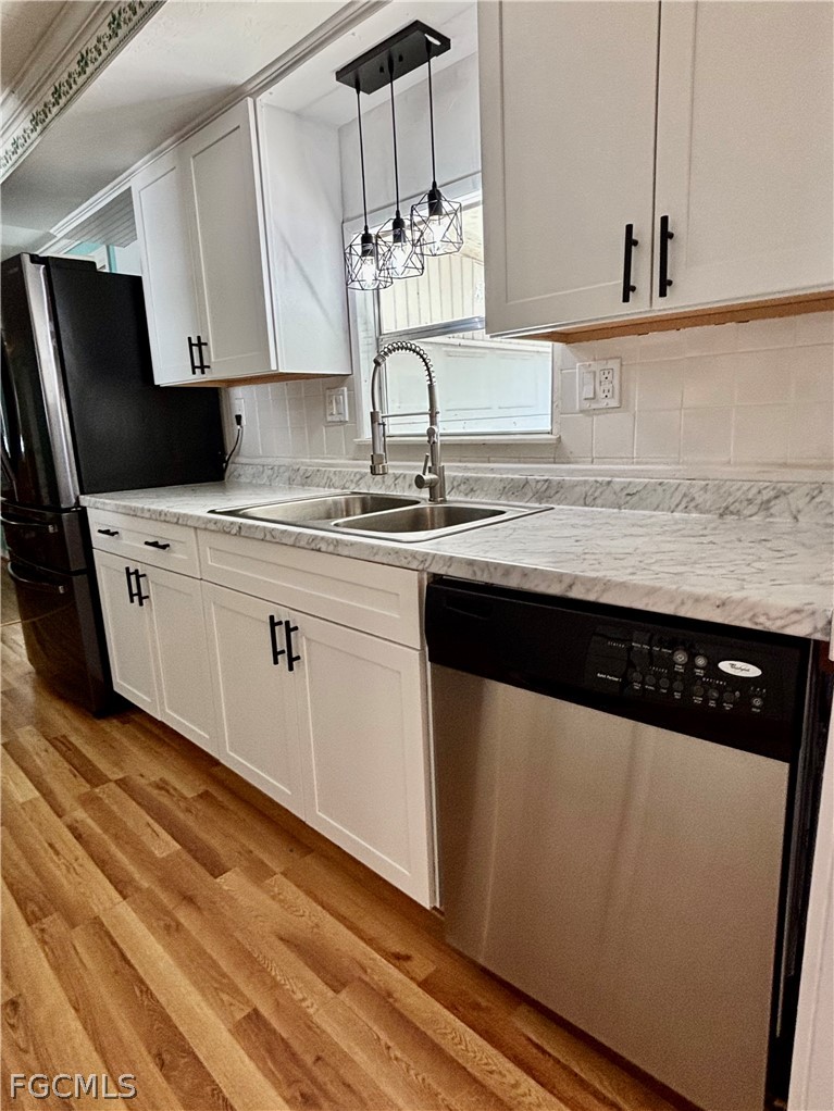 2 Bed ManufacturedHome for Sale in North Fort Myers, photo 15