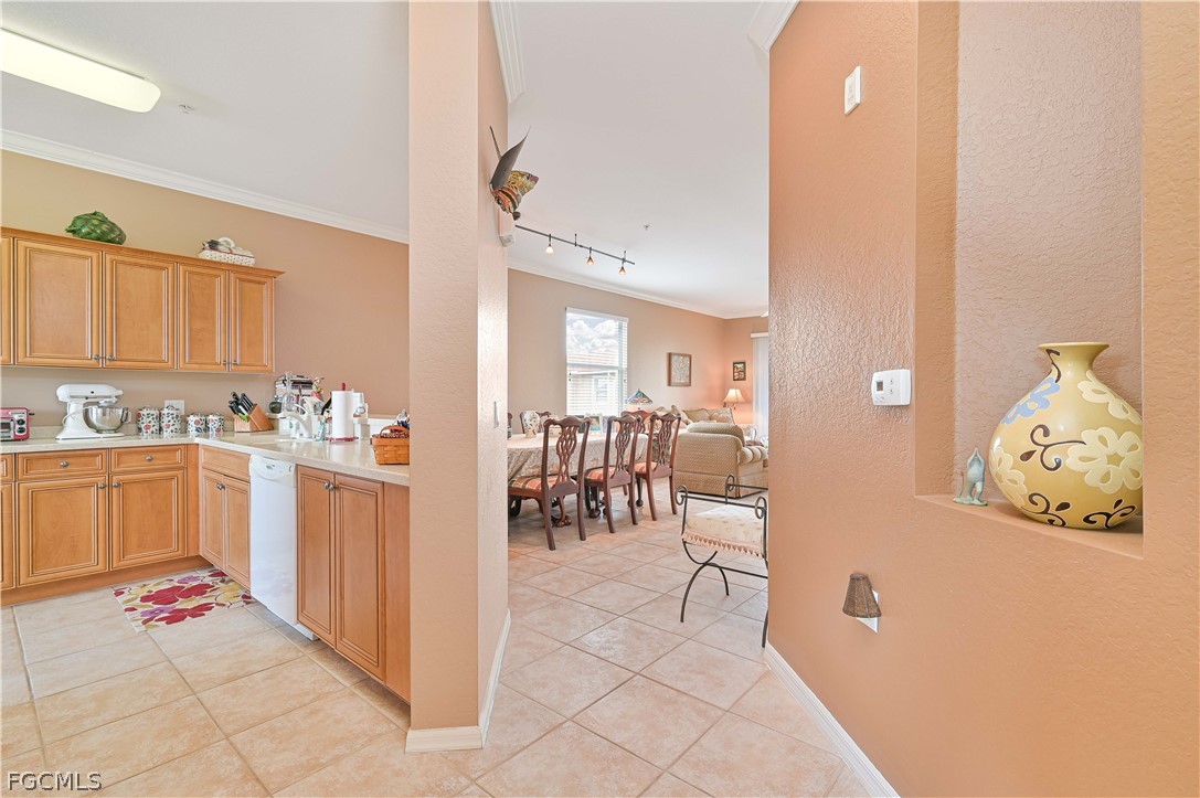 2 Bed Condominium for Sale in Fort Myers, photo 15