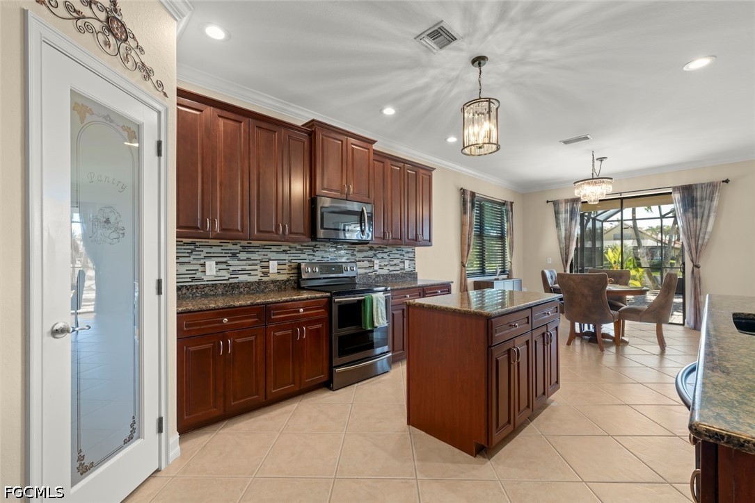 4 Bed Pool Home for Sale in Daniels Preserve, photo 15