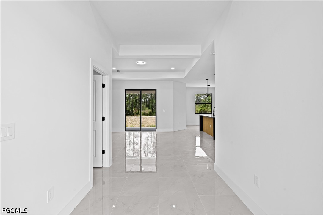 4 Bed SingleFamilyResidence for Sale in Lehigh Acres, photo 15
