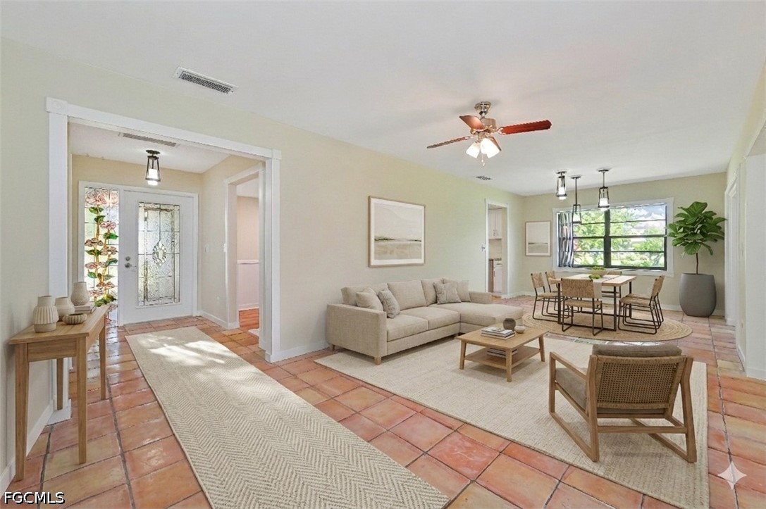 2 Bed Attached for Sale in Fort Myers, photo 15