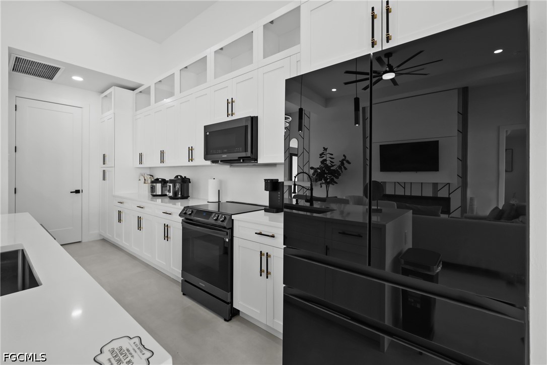 4 Bed Pool Home for Sale in Cape Coral, photo 15