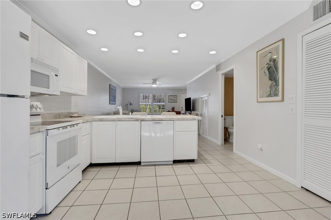 2 Bed Condominium for Sale in Marco Island, photo 15