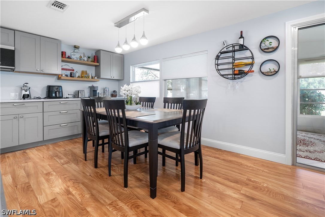 2 Bed ManufacturedHome for Sale in Naples, photo 15