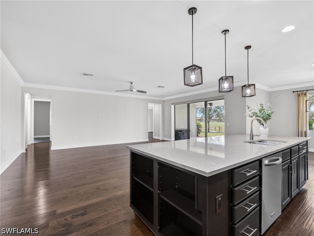 3 Bed Waterfront Home for Sale in Del Webb, photo 15