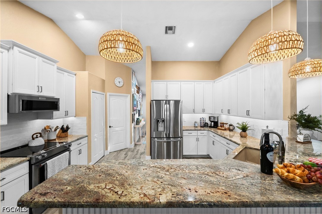 4 Bed Pool Home for Sale in Cape Coral, photo 15
