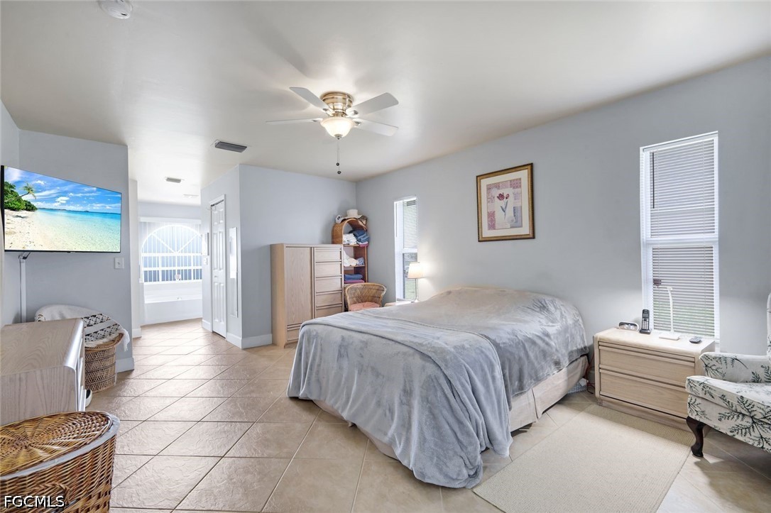 3 Bed Pool Home for Sale in Cape Coral, photo 15