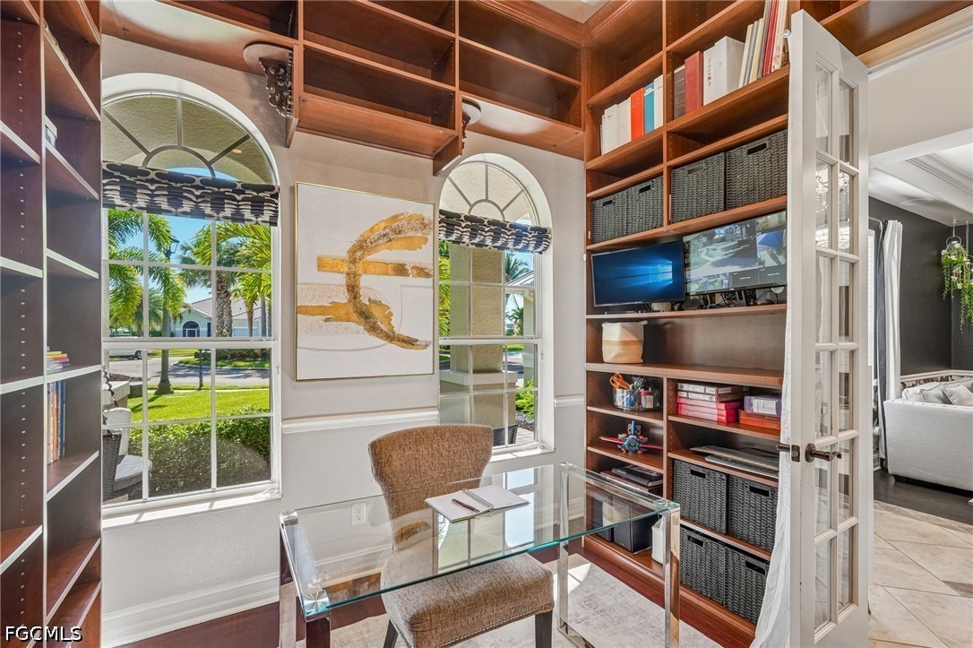 5 Bed Pool Home for Sale in Stonyhill, photo 15