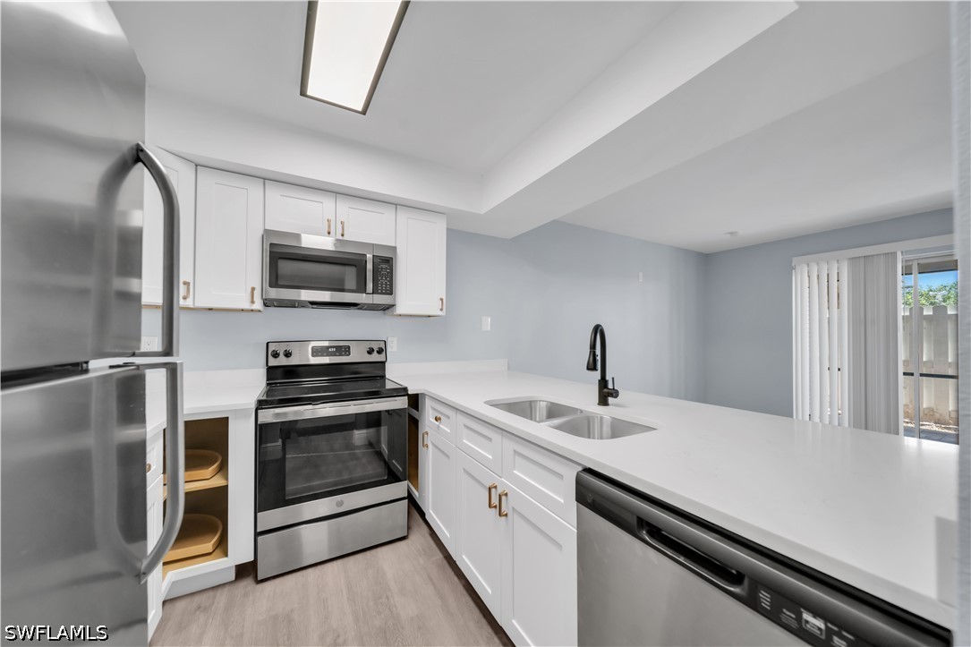 2 Bed Condominium for Sale in North Fort Myers, photo 15